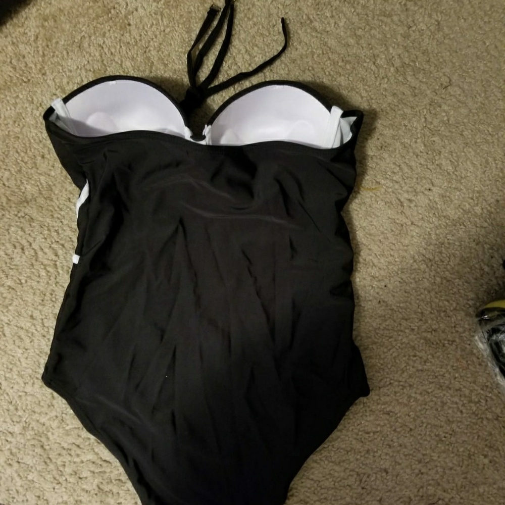 BLACK AND WHITE VINTAGE MONIKINI SWIMSUIT - Picture 5 of 5